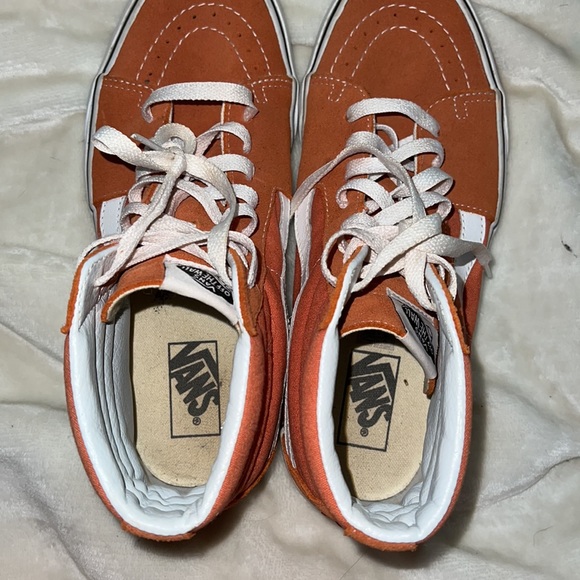Vintage Vans! Worn like 2x and sat in closet for over a year! - Picture 7 of 8